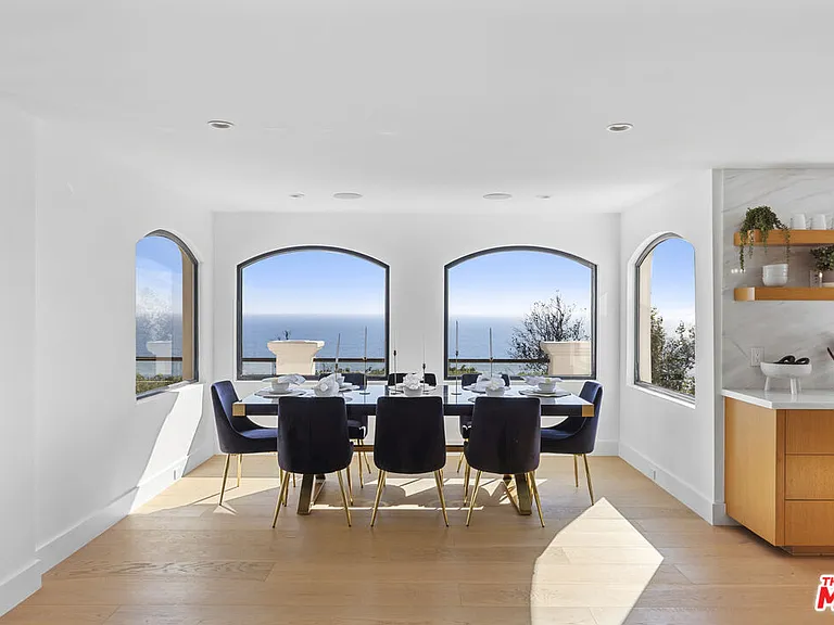 3909 Villa Costera — Photo 19