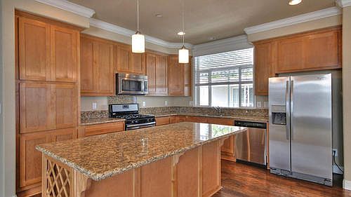 4th image of 496 Kawella Cir