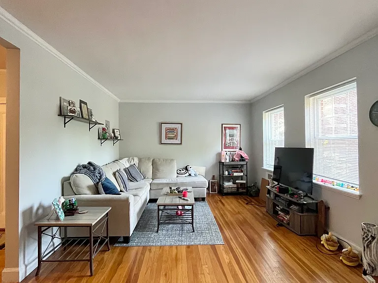 1157 Beacon St #5 — Photo 20
