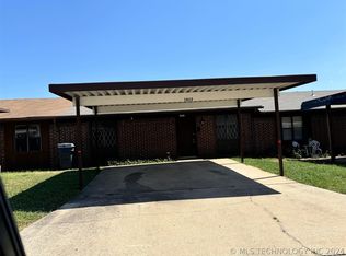 1612 Rustic Dr, Ardmore, OK 73401