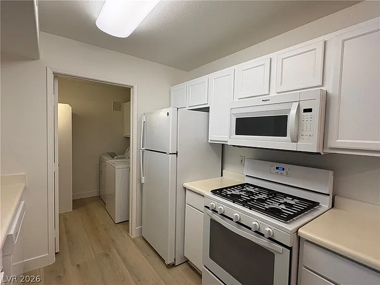 950 Seven Hills Dr #1212 — Photo 15
