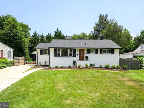 3421 Beechcraft Dr, Alexandria, VA 22306