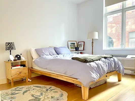 Rented by Modern Spaces | media 11