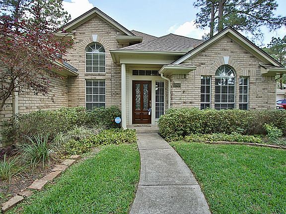 2nd image of 12918 Plumwood Dr