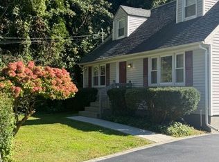 50 Deepdale Dr, Huntington Station, NY 11746