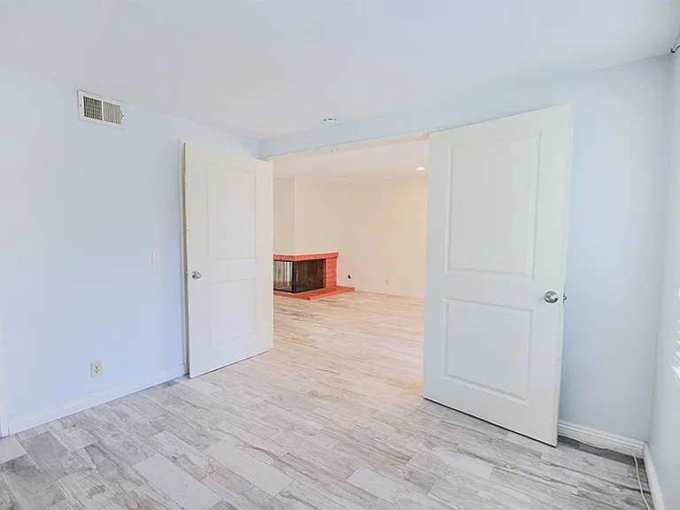 12883 Newhope St — Photo 15