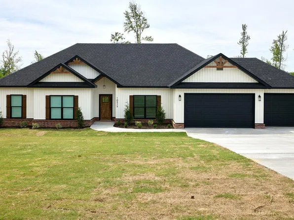 10573 W Miller Sardis Rd, Bauxite, AR 72011