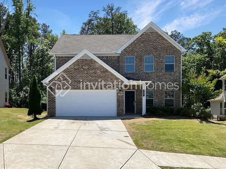 235 Sage Dr — Photo 1