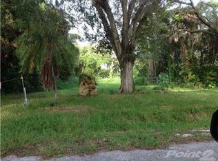 202 Pineapple St, Englewood, FL 34223