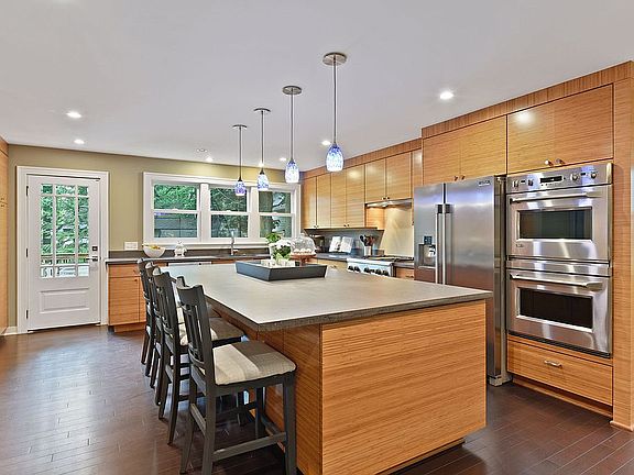 2nd image of 4217 Linden Hills Blvd