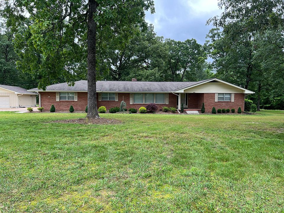 8230 Hixson Pike, Hixson, TN 37343 | Zillow