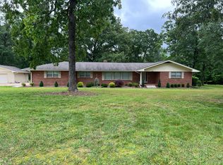 8230 Hixson Pike, Hixson, TN 37343