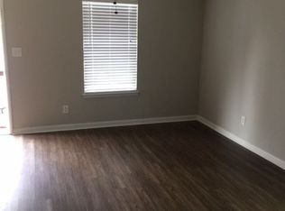 1932 2nd St NE APT 7, Center Point, AL 35215