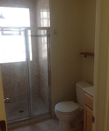 3rd image of 5938 S King Dr Unit 3