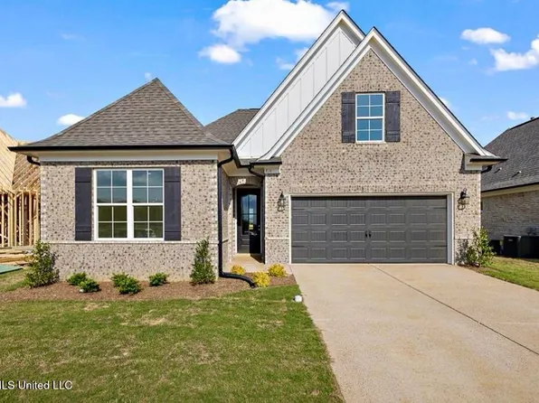838 W Quitman Ct, Nesbit, MS 38651