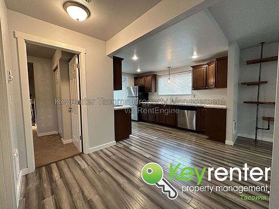 5th image of 1402 E 52nd St