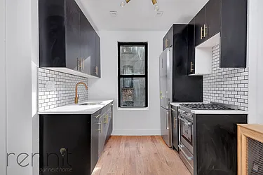 Rented by Rennit Inc.