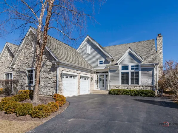 45 S Asbury Ct, Lake Forest, IL 60045