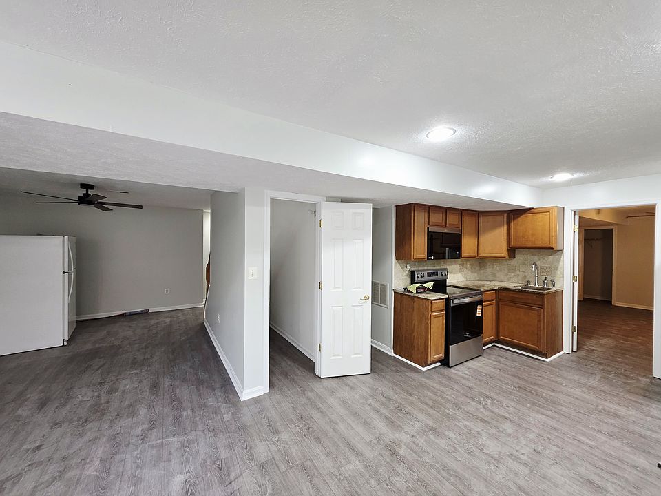 1st image of 13101 Opal Ln