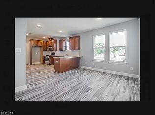 195 Ridge St, Newark, NJ 07104