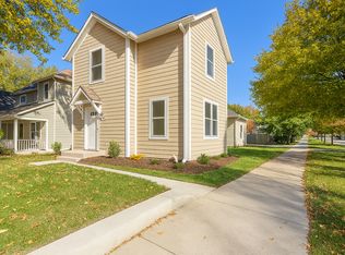 5333 Fairview Ave, Downers Grove, IL 60515