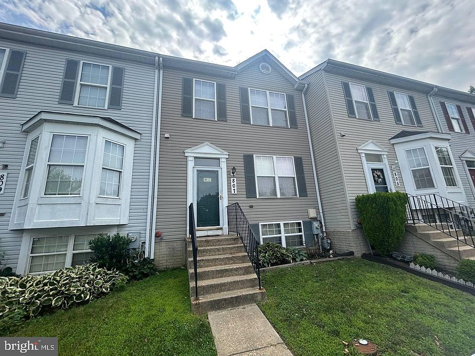 1st image of 807 Good Harbor Rd
