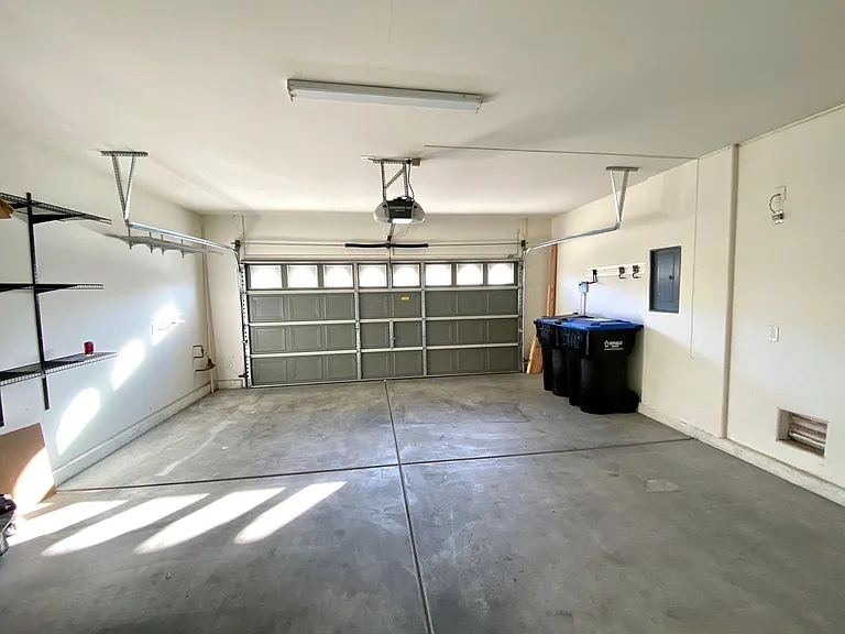 2324 Cockatoo Dr — Photo 26