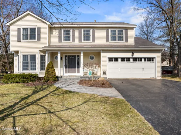 1101 Clute Crest Drive, Niskayuna, NY 12309