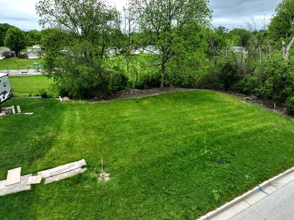 210 S WATERTOWN STREET, Johnson Creek, WI 53038
