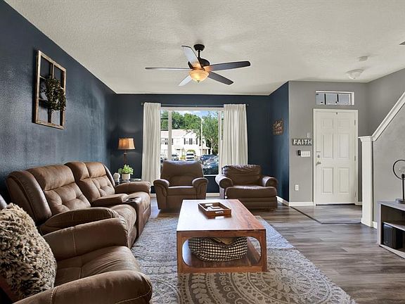 4th image of 11041 BLACK SWAN COURT