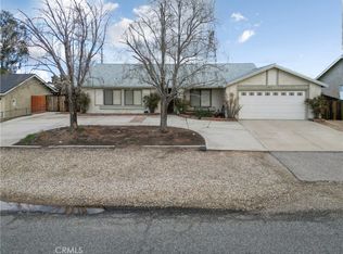 10217 Mount Shasta Dr, Hesperia, CA 92345