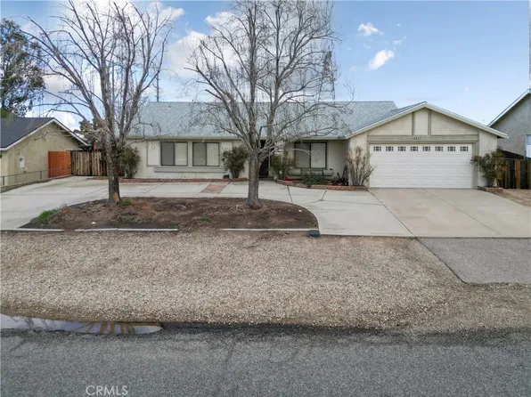 10217 Mount Shasta Dr, Hesperia, CA 92345