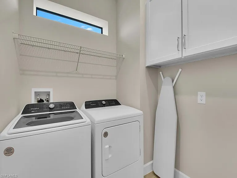 11694 Canal Grande Dr — Photo 27
