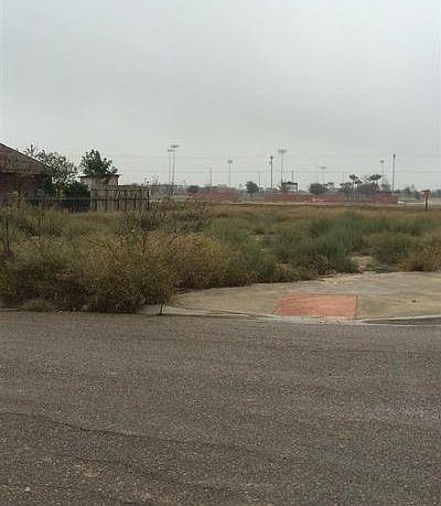 1st image of 1528 Franc Cigarroa Dr