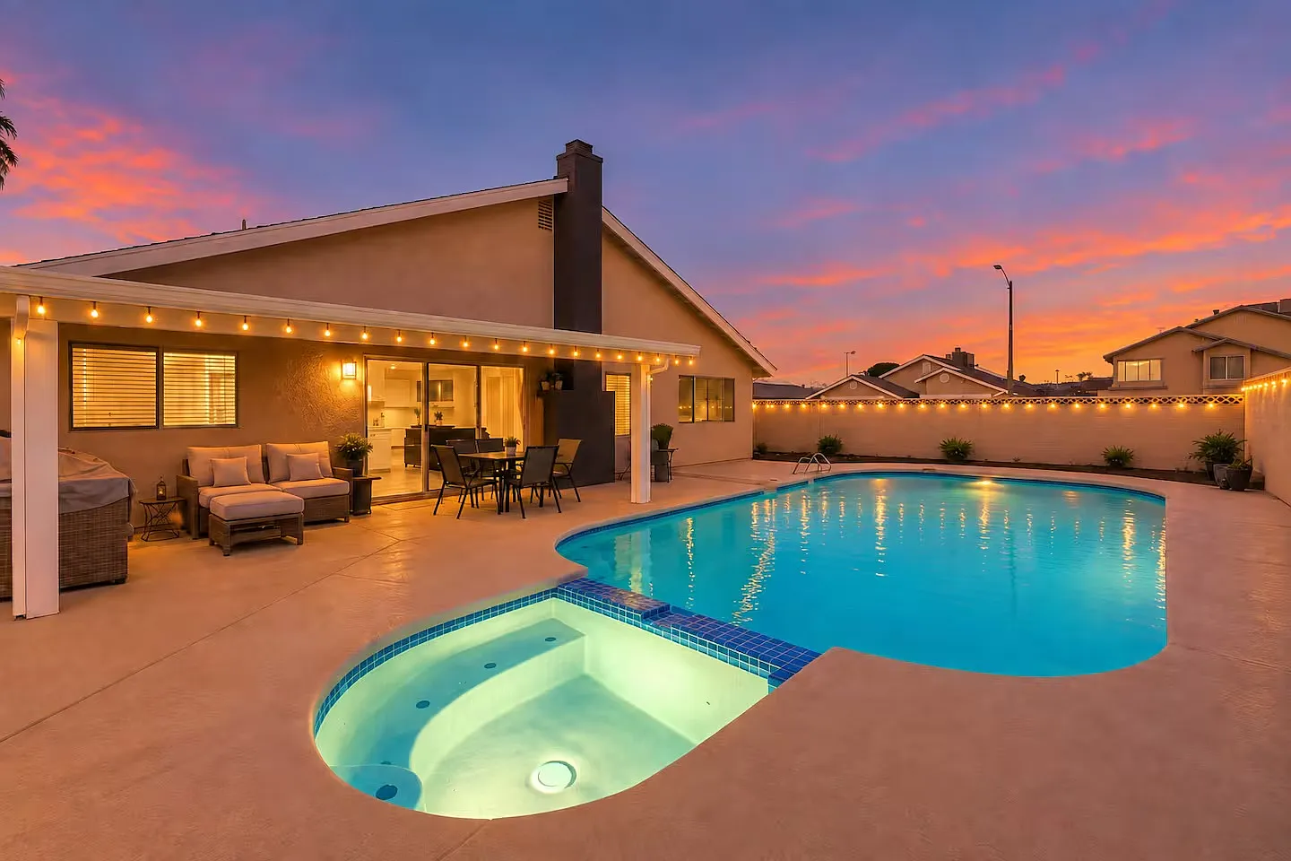 Extended Stay Paradise: Spacious 4BR Home w/ Pool — Photo 1