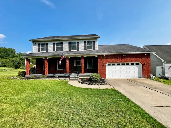 1156 Anna Maria Dr, Johnson City, NY 13790