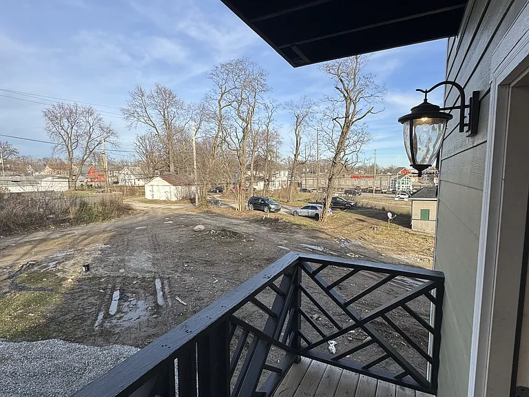 3710 E Washington St — Photo 9