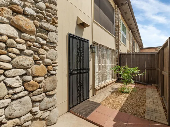 7047 Bissonnet St APT 68, Houston, TX 77074