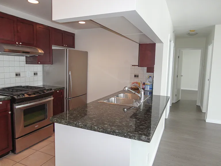 1199 Marinaside Cres #3003 — Photo 2