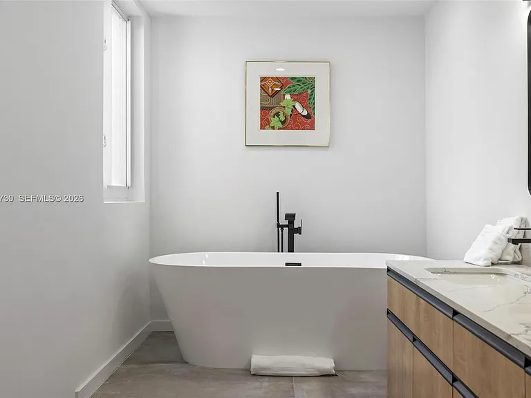 1975 Calais Dr #6 — Photo 19