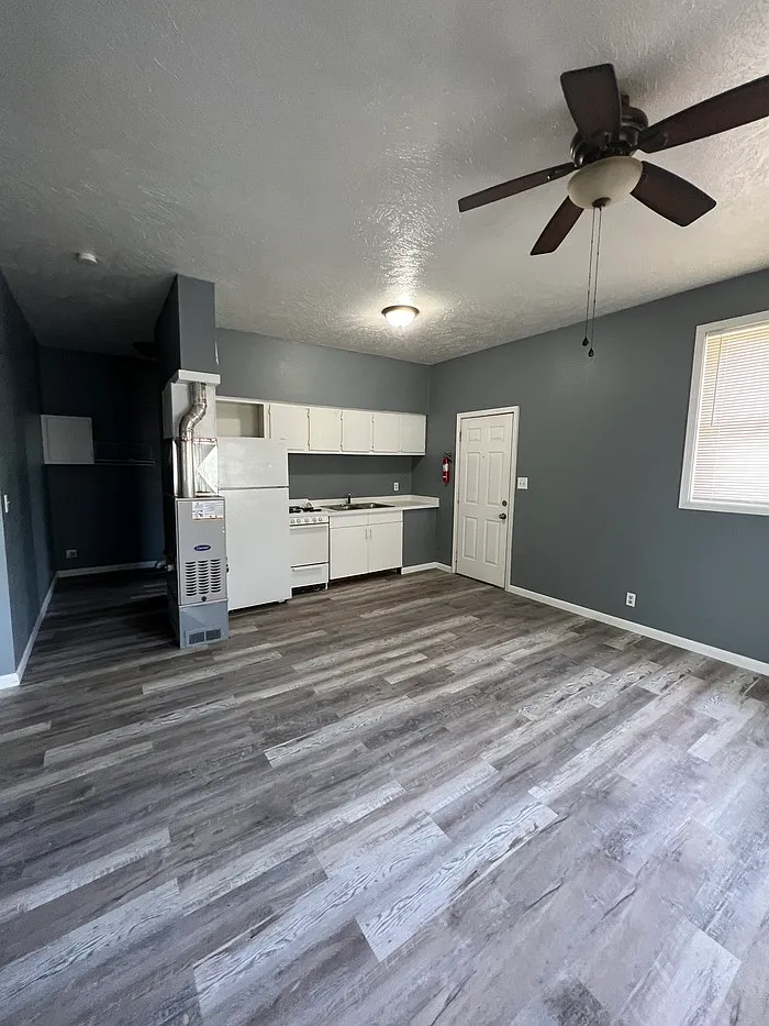 2 bed, 1.0 bath, 650 sqft, $1,175 — Photo 2