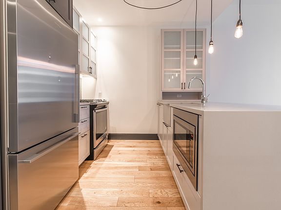 2nd image of 10 Montieth St #299