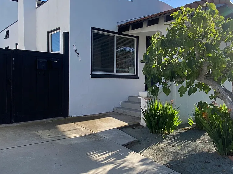 2631 Collier Ave — Photo 20
