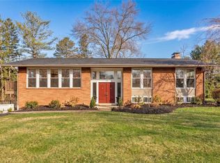 128 Fawn Valley Dr, McMurray, PA 15317