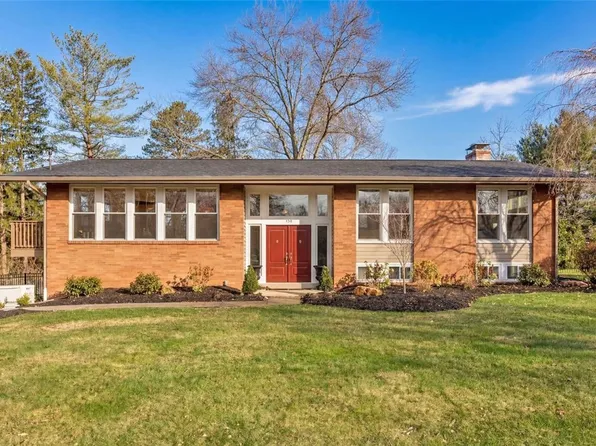 128 Fawn Valley Dr, McMurray, PA 15317