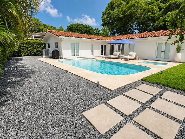 614 San Juan Drive Coral — Photo 23