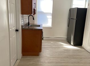 76 E 21st St #3A, Bayonne, NJ 07002