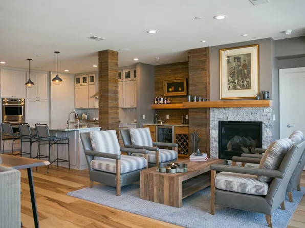 625 N Segoe Rd Unit 1001, Madison, WI 53705