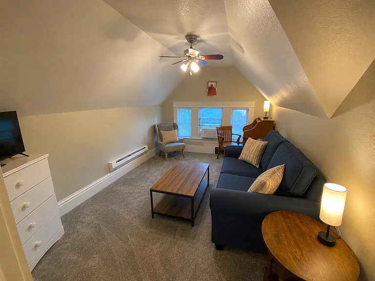 706 W Pikes Peak Ave #3F — Photo 10