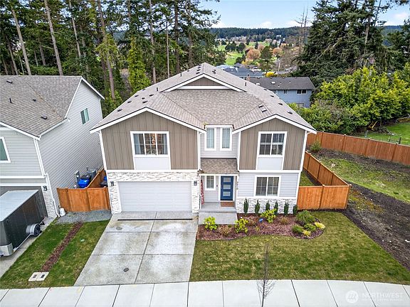 2nd image of 2210 SW Putnam Drive
